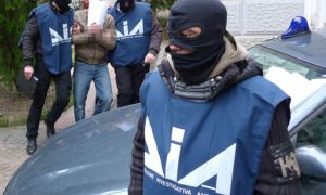 Napoli: operazione anti-camorra della Dda con 53 arresti di affiliati del clan “Amato Pagano”