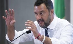 Caos treni, Salvini (Trasporti): “Disagi provocati da una ditta privata. Ne risponderà”