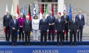 Relazioni transatlantiche: a Cracovia Mattarella si incontra con i Capi di Stato del gruppo Arraiolos