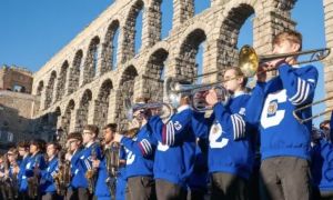 Le young big band americane salutano la fine del 2024 da Piazza S.Pietro a Frascati