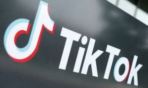 Divieto TikTok Usa: interrotta la funzione in attesa della promessa di Trump di risolvere il caso