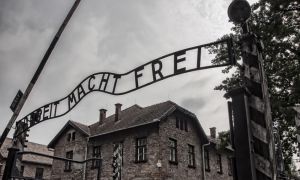 Giorno della Memoria: oggi Mattarella all’80º Anniversario liberazione del campo dì concentramento Auschwitz-Birkenau