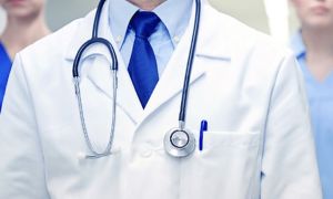 Sciopero medici: domani 20 novembre braccia incrociate per 50 mila contro finanziamenti insufficienti della Manovra