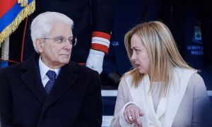 Consiglio Ue, Mattarella: "Non entro nel merito ma non si può prescindere dall'Italia"