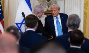 Gaza, Leavitt chiarisce le parole di Trump: “Nessuna truppa americana sulla Striscia. Solo accordi di ricostruzione”