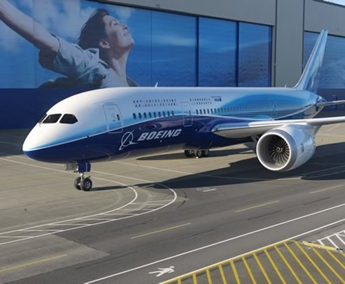 Boeing-787-Dreamliner-17