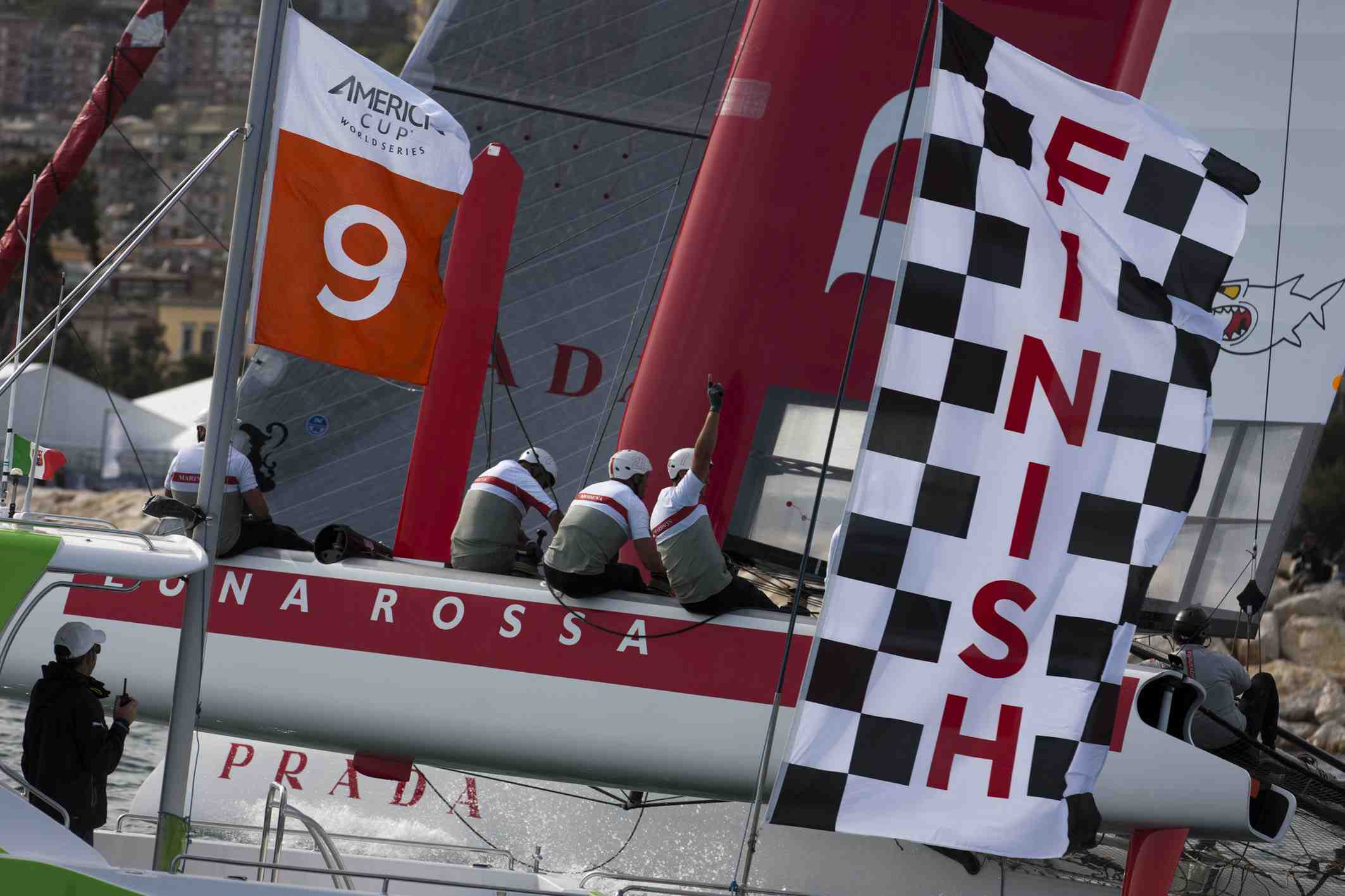 AMERICAS CUP lunarossa