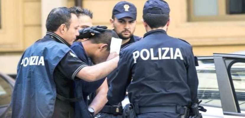 Trapani: due arresti della Squadra Mobile di luogotenenti del boss Messina Denaro dopo un &quot;pizzino&quot; del superlatitante