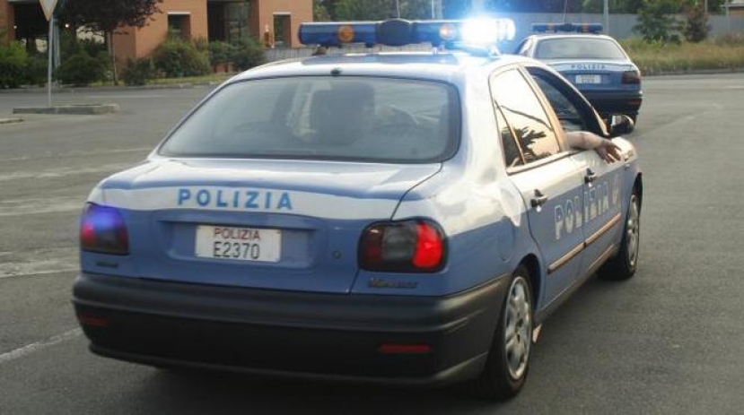 Rissa in piazza Bellini: due persone arrestate dalla polizia