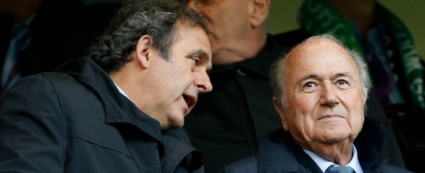 Blatter e Platini sospesi dalla Fifa per 8 anni con l&#039;accusa di corruzione