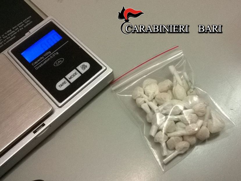 Andria (Bt). Sequestrate 34 dosi di anfetamina “mdma”. Arrestata giovane incensurata