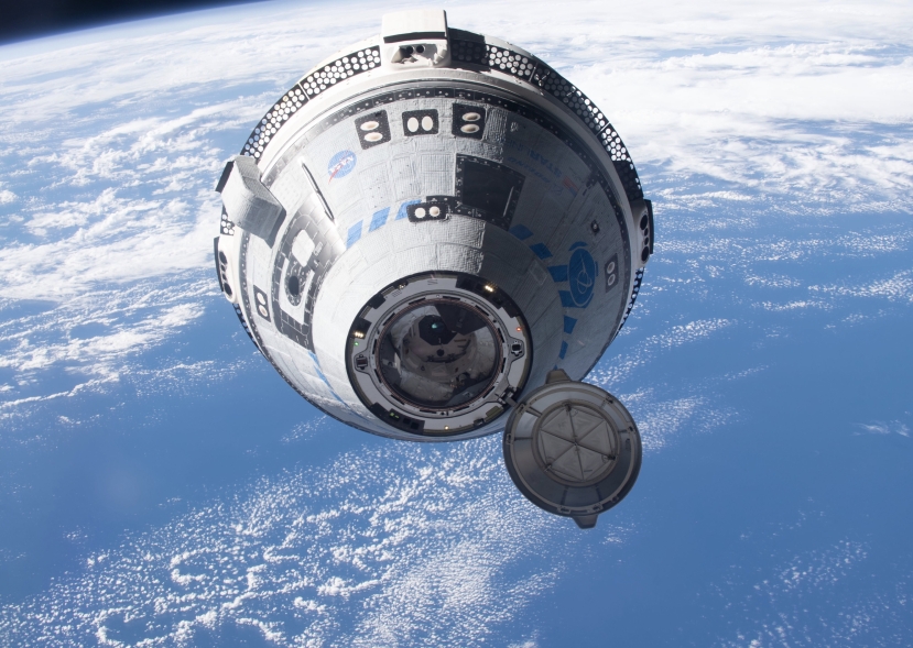 Spazio: la navicella Starliner di Boeing entrata nella Stazione internazionale con gli astronauti Wilmore e Williams