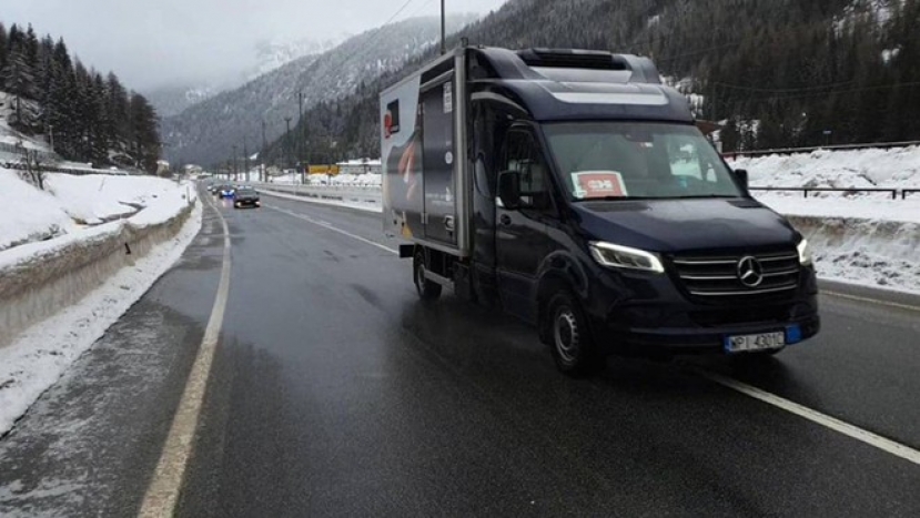 La neve ferma la consegna dei vaccini in Piemonte e Liguria. Domani 30 dicembre saranno a destinazione