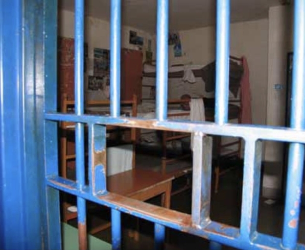 Carceri: proteste e incendi nel penitenziario di Sollicciano dopo la morte di un 20enne tunisino