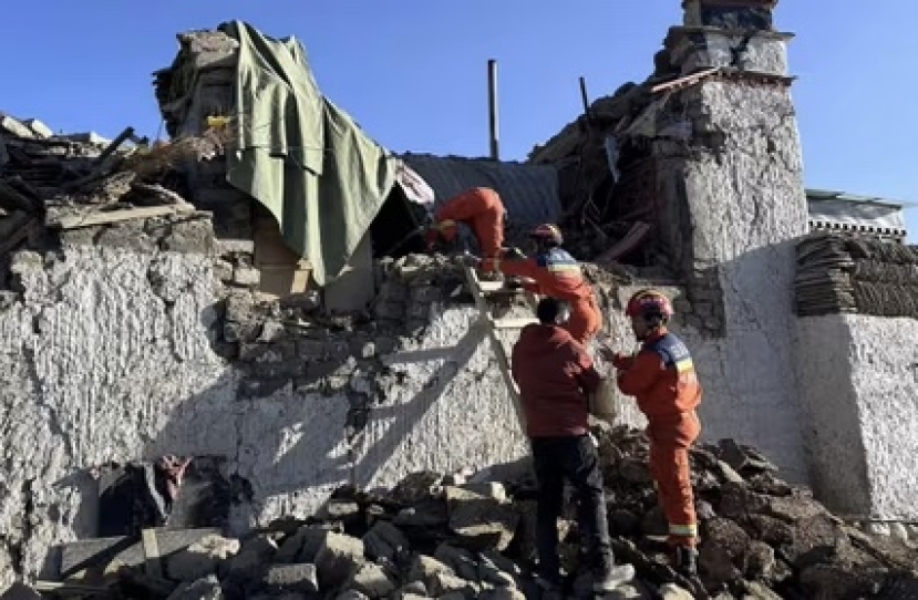 Cina, terremoto in Tibet: oltre 60 le vittime nell’area al confine con il Nepal. Numerosi gli edifici crollati