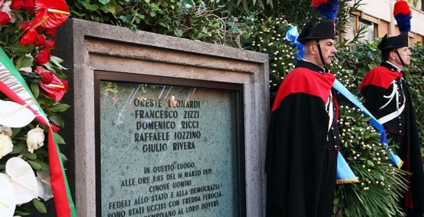 Anniversario Moro: Napolitano depone fiori in via Fani