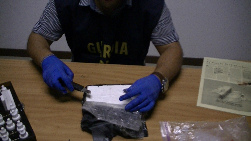 Droga: sequestrati 19 kg di cocaina nel porto di Gioia Tauro