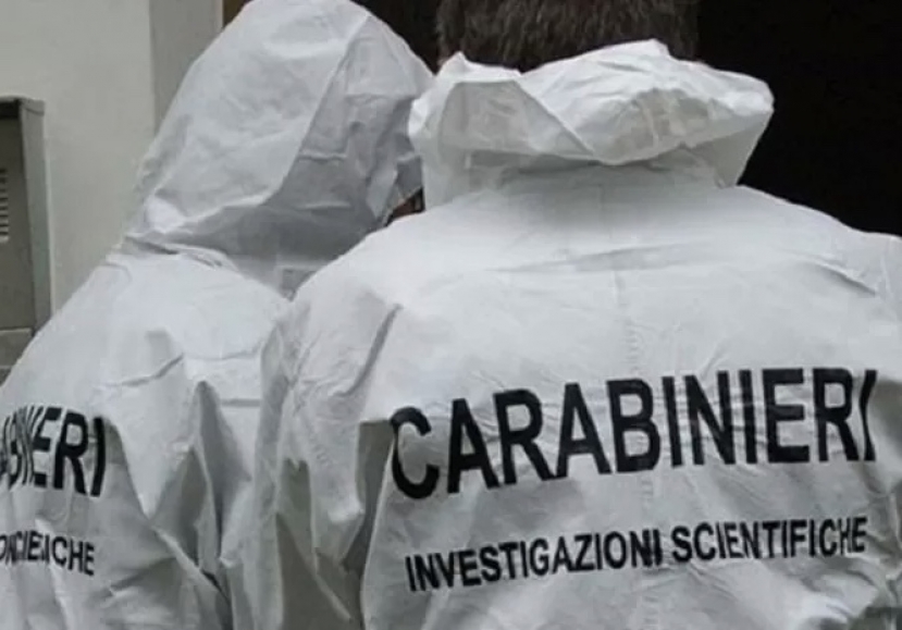 Tarquinia: indagini e perquisizioni dei carabinieri per il giallo della morte di un docente di Unituscia