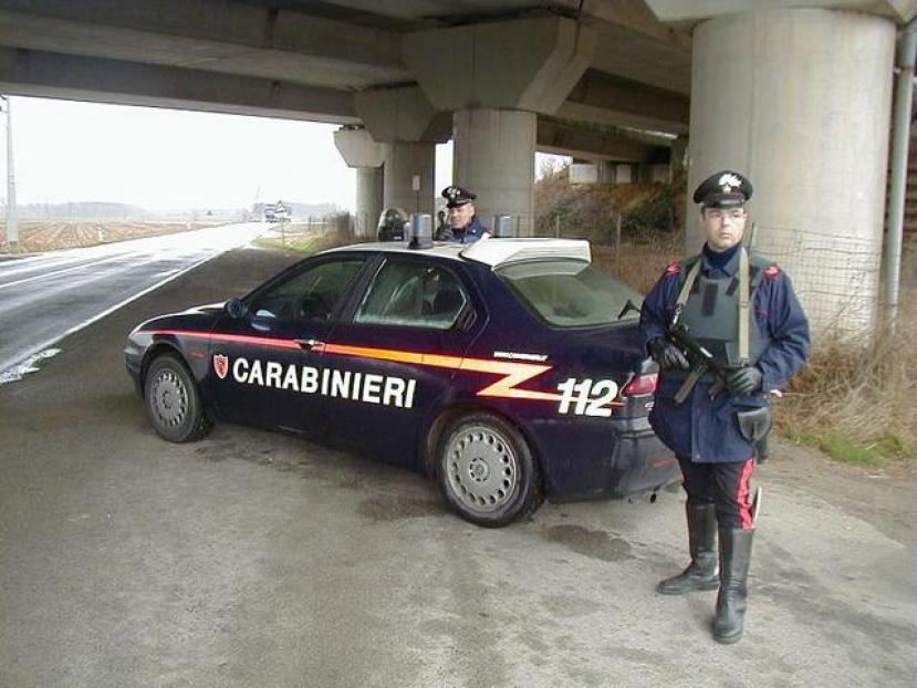 Somma Vesuviana: in un furgone rubato tentano di estrarre gasolio da un autocarro. Carabinieri denunciano 40enne