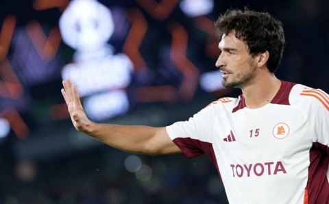 Serie A: la Fiorentina travolge la Roma 5-1 e si penalizza anche con un autogol di Hummels