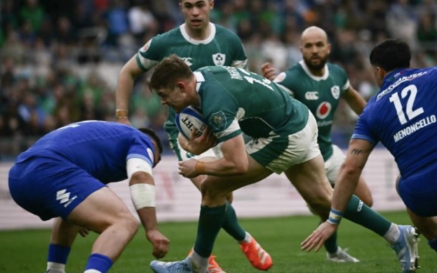 Rugby, Italia perde con l’Irlanda (17-22) e si posiziona al quinto posto in classifica. Francia in testa