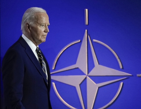 NATO: la chiusura del vertice dell’Alleanza tra misure per i conflitti e le gaffes di Biden