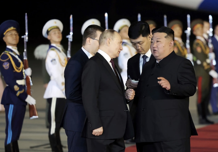 Corea del Nord: la visita di Putin a Pyongyang si chiude con un patto di ferro con Kim Yong Un