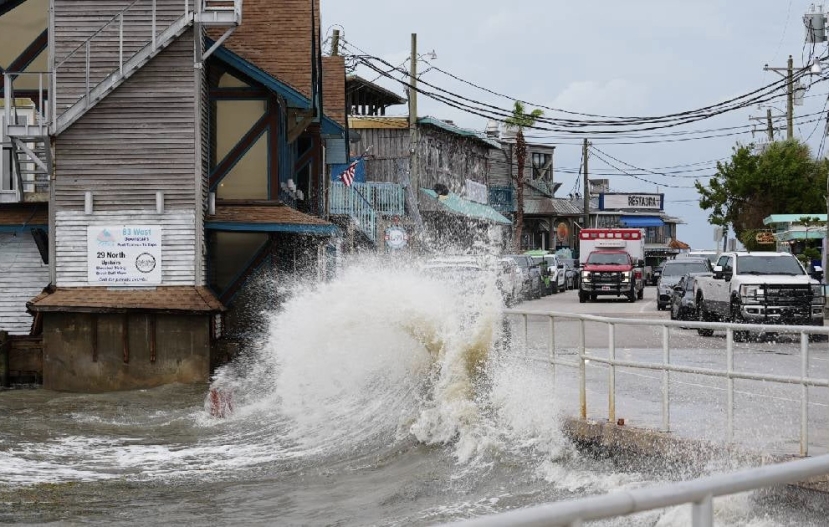 Tempesta tropicale: la Florida sotto minaccia per il passaggio dell’uragano Debby