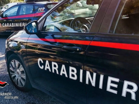 Reggio Calabria: fermati due fratelli per l’uccisione del genitore a Bovalino. Confessione ai Carabinieri per il ritrovamento dell’Arma