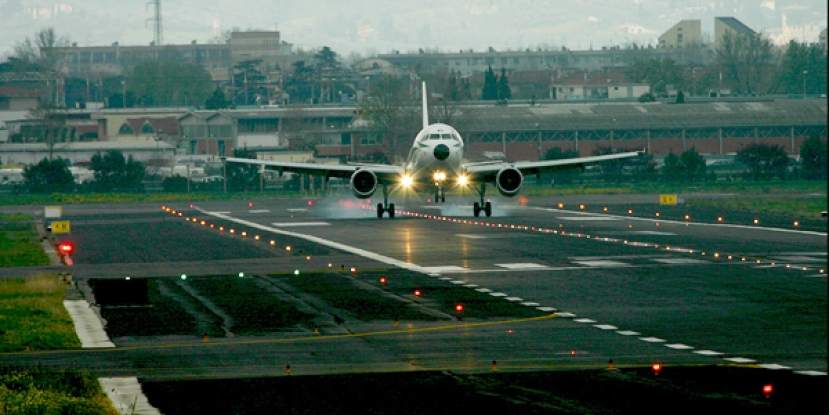 Trasporti: riaprono gli scali di Roma-Ciampino e Firenze-Peretola. Serviranno anche come screening per il Covid-19