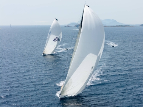 Vela: lo Swan 115 Moat di Juan Ball vince l’Armani Superyacht Regatta 2024 a Porto Cervo