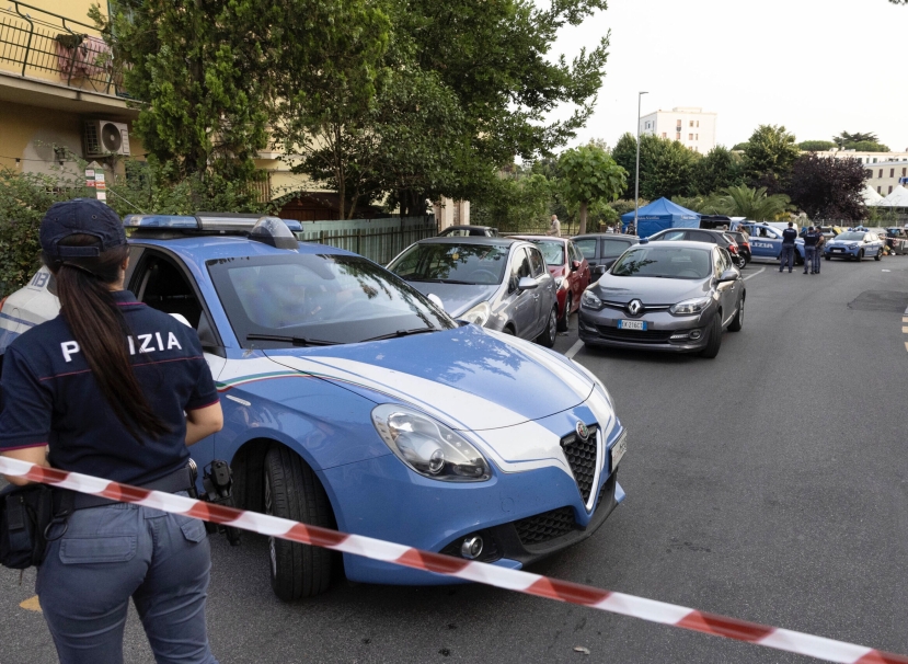 Roma: ragazza minorenne trovata accoltellata in un carrello della spesa a Primavalle