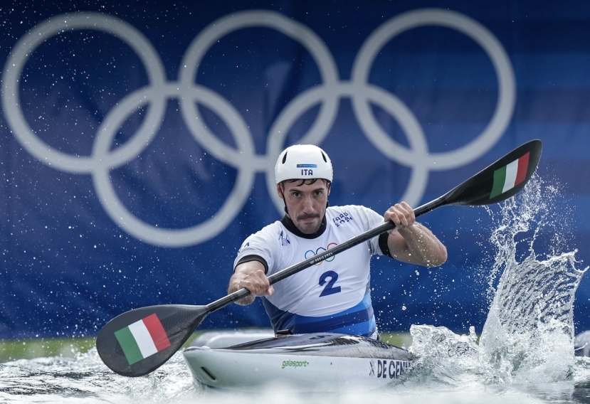 Parigi 2024: Giovanni De Gennaro è oro nel K1 slalom con un tempo di 88” e 22decimi