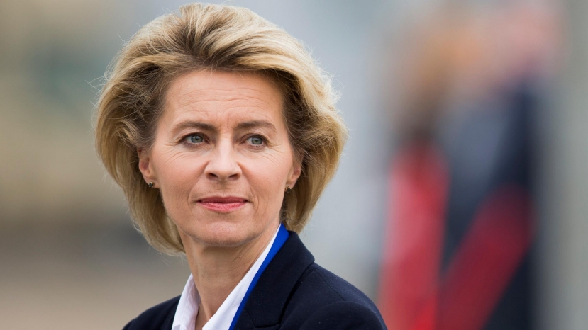 Passaporto vaccino Ue, von der Leyen: “Ci serviranno almeno tre mesi”