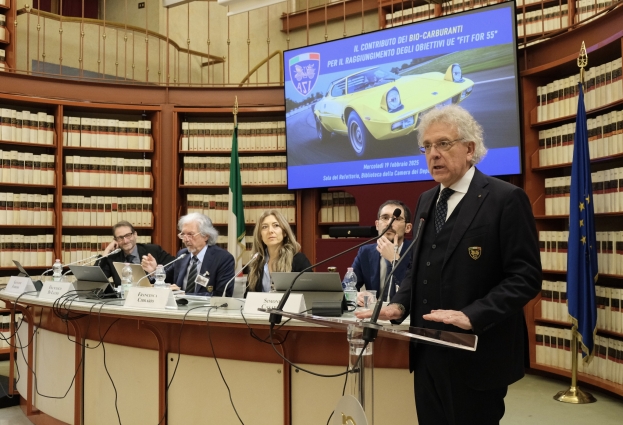 Bio-Benzine e auto d’epoca: i test dell’Automotoclub Storico Italiano presentati alla Biblioteca della Camera dei Deputati