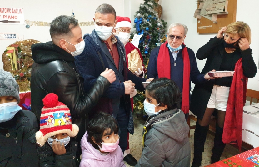 Napoli: &quot;Ieri, oggi e domani&quot;, l&#039;iniziativa natalizia a favore della Casa dello Scugnizzo