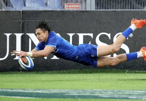 Rugby: l’Italia vince la prima sfida del “6 Nazioni” contro il Galles (22-15) all’Olimpico