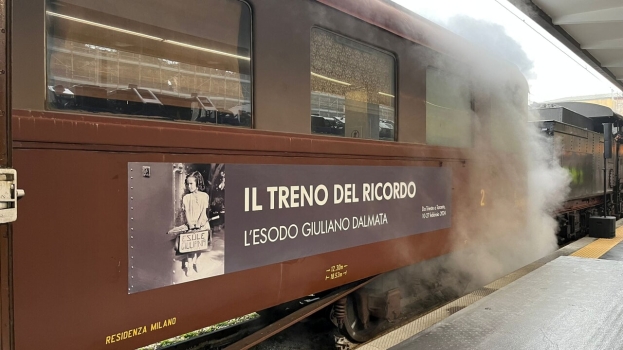 Treno del ricordo: viaggia sulle rotaie la mostra itinerante sulle foibe promossa dal ministero Sport e Giovani