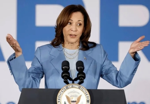 USA: Kamala Harris sarà l’unica candidata Dem a sfidare Donald Trump nella corsa alla Casa Bianca