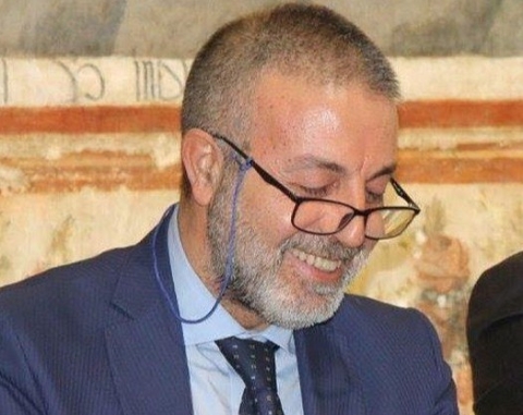 Addio al giornalista Angelo Raffaele Amelio (64). Il cordoglio della Rai