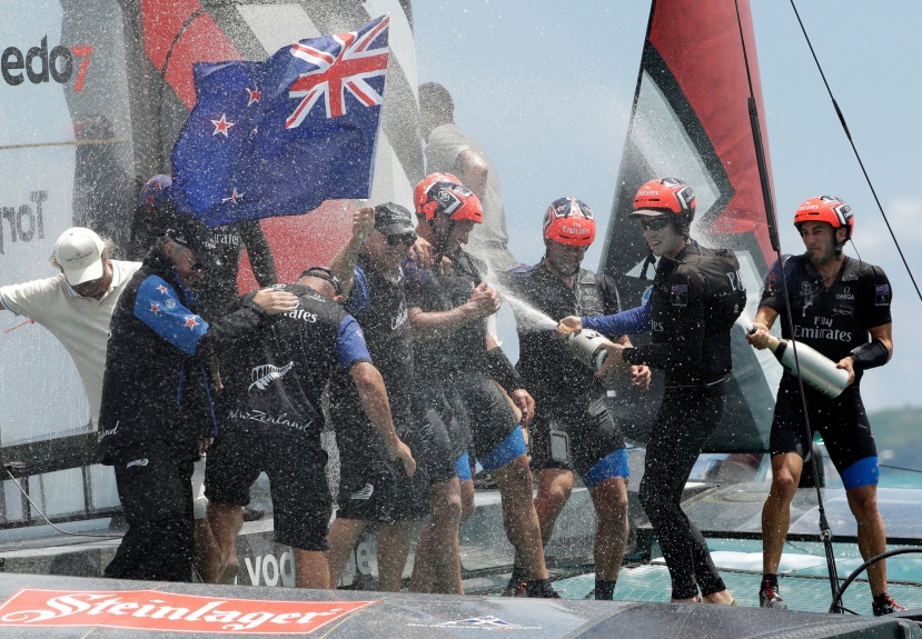 Coppa America: Team New Zealand si aggiudica la 36ma edizione. Luna Rossa esce a testa alta