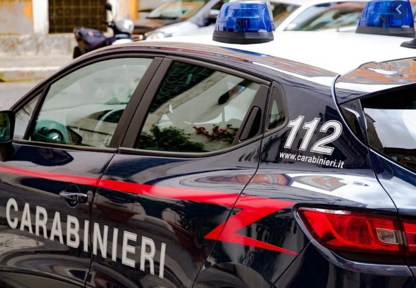 Castellammare di Stabia: blitz dei carabinieri, 8 arresti