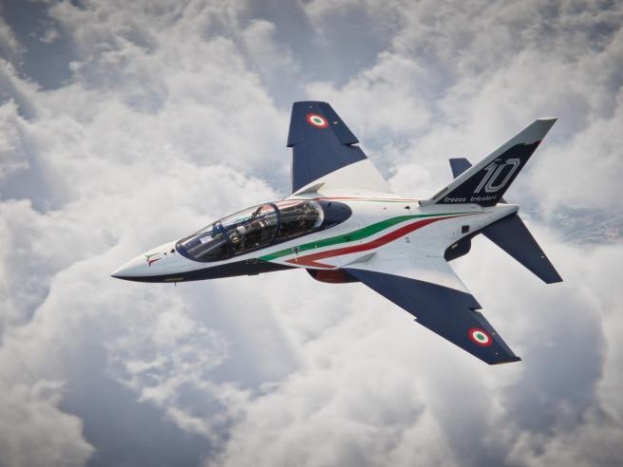 Frecce Tricolori: Il Gruppo Leonardo realizza il nuovo M-346 e Pininfarina ne disegna la livrea