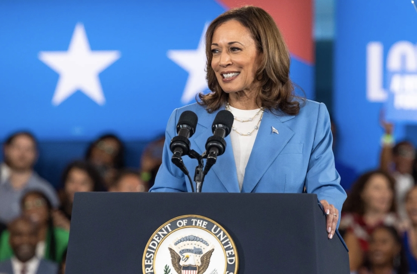 USA, Kamala Harris accetta la candidatura Dem: “Mostreremo al mondo chi siamo”