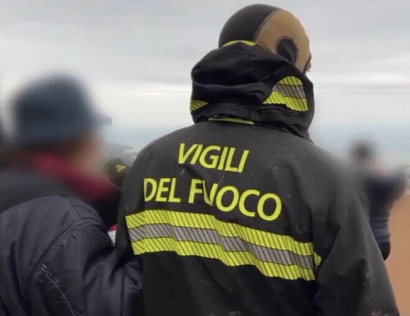 Meteo: nel casertano arrivano i cani molecolari per ritrovare madre e figlio sepolti da una frana