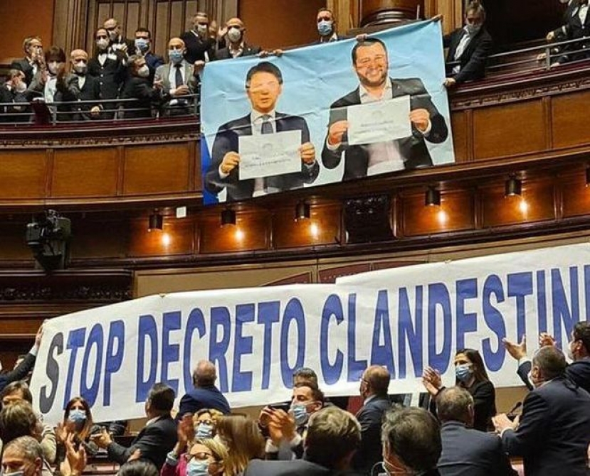 Decreto Sicurezza: si della Camera con 279 voti favorevoli. Insorge la Lega con striscioni in aula