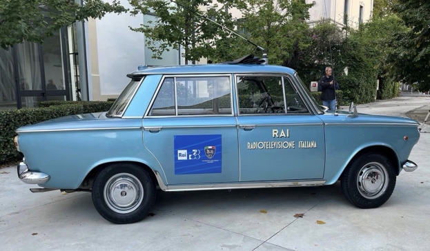 Giro d’Italia d’Epoca 2025: la presentazione al CONI con la presenza della Fiat 1500 Rai del 1966