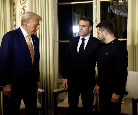 Parigi: la cerimonia di riapertura di Notre-Dame celebra anche un trilaterale tra Macron, Trump e Zelensky