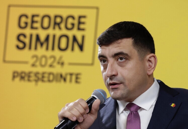 Romania al voto per le presidenziali: favorita nei sondaggi la destra estrema con George Simion