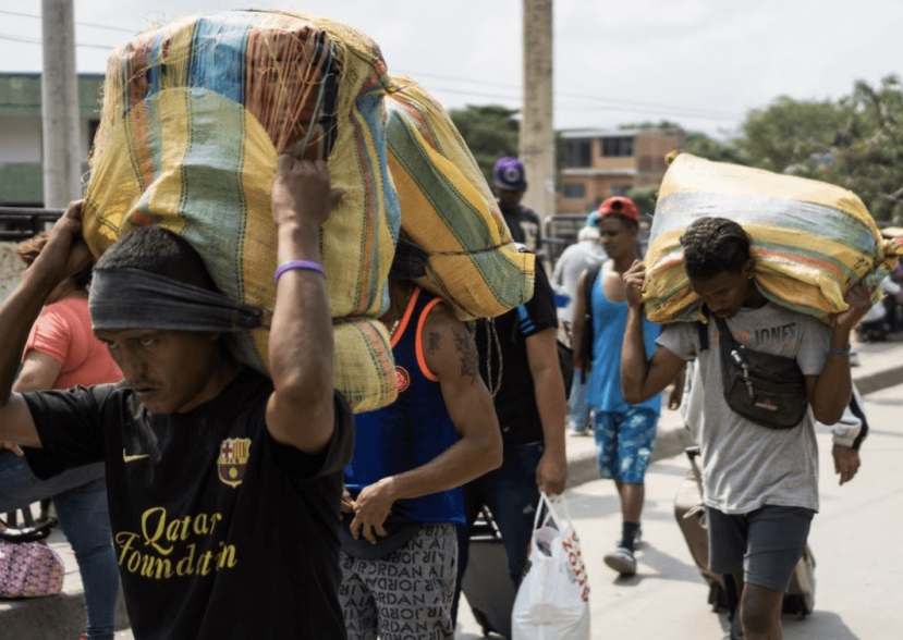 USA: la Colombia accetta il rimpatrio di migranti illegali per evitare i dazi del governo Trump